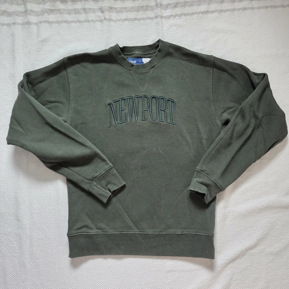NEWPORT Olive Crewneck Sweatshirt - Classic Logo Pullover